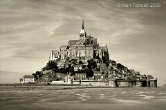 Mont Saint-Michel at Low Tide   (Mont Saint-Michel, France) . . . © 2009 Alan Ticheler. All rights reserved.