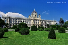 Naturhistorisches Museum Wien on Maria-Theresien-Platz (Vienna, Austria) . . . © 2016 Alan Ticheler. All rights reserved.
