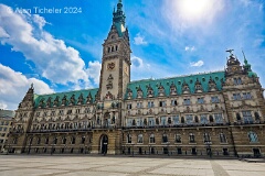 Hamburger Rathaus (Hamburg, Germany) . . . © 2024 Alan Ticheler. All rights reserved.