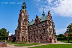 Rosenborg Castle (Copenhagen, Denmark) . . . © 2024 Alan Ticheler. All rights reserved.